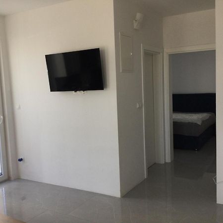 Appartements Vir Esterno foto