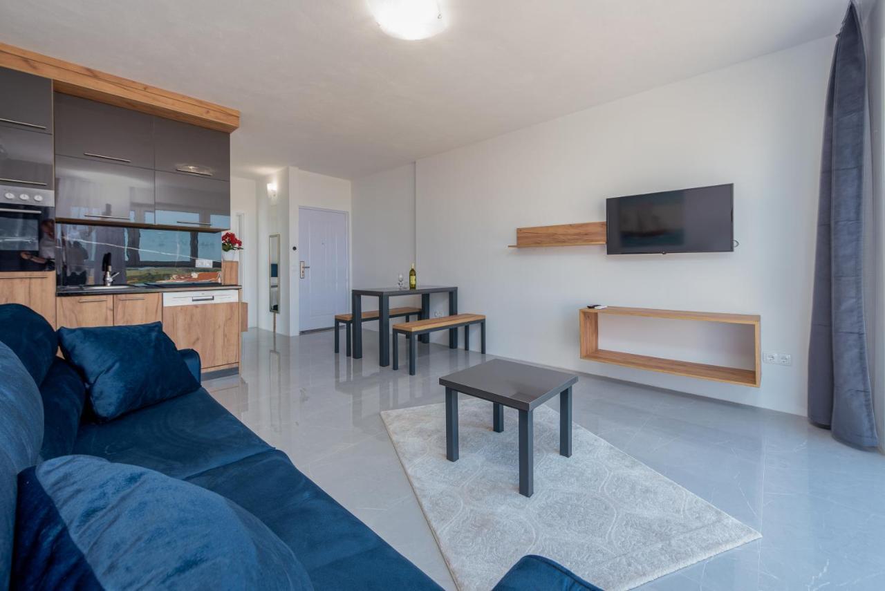 Appartements Vir Esterno foto