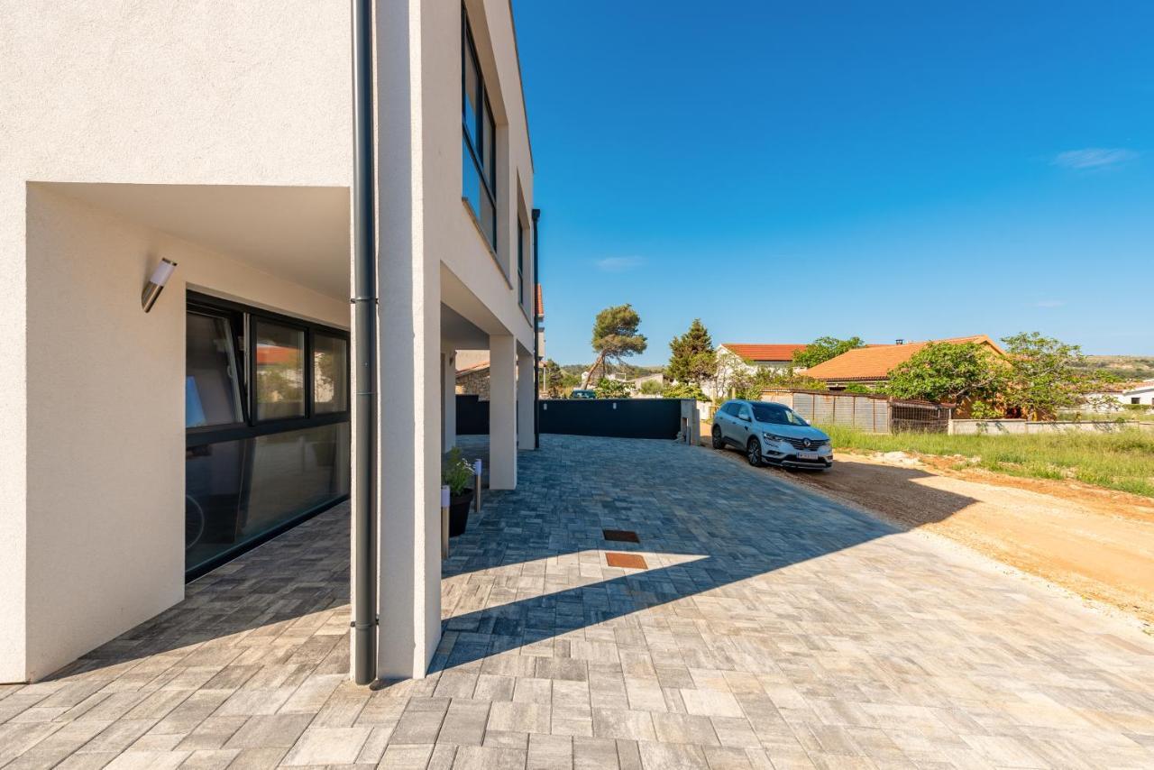 Appartements Vir Esterno foto