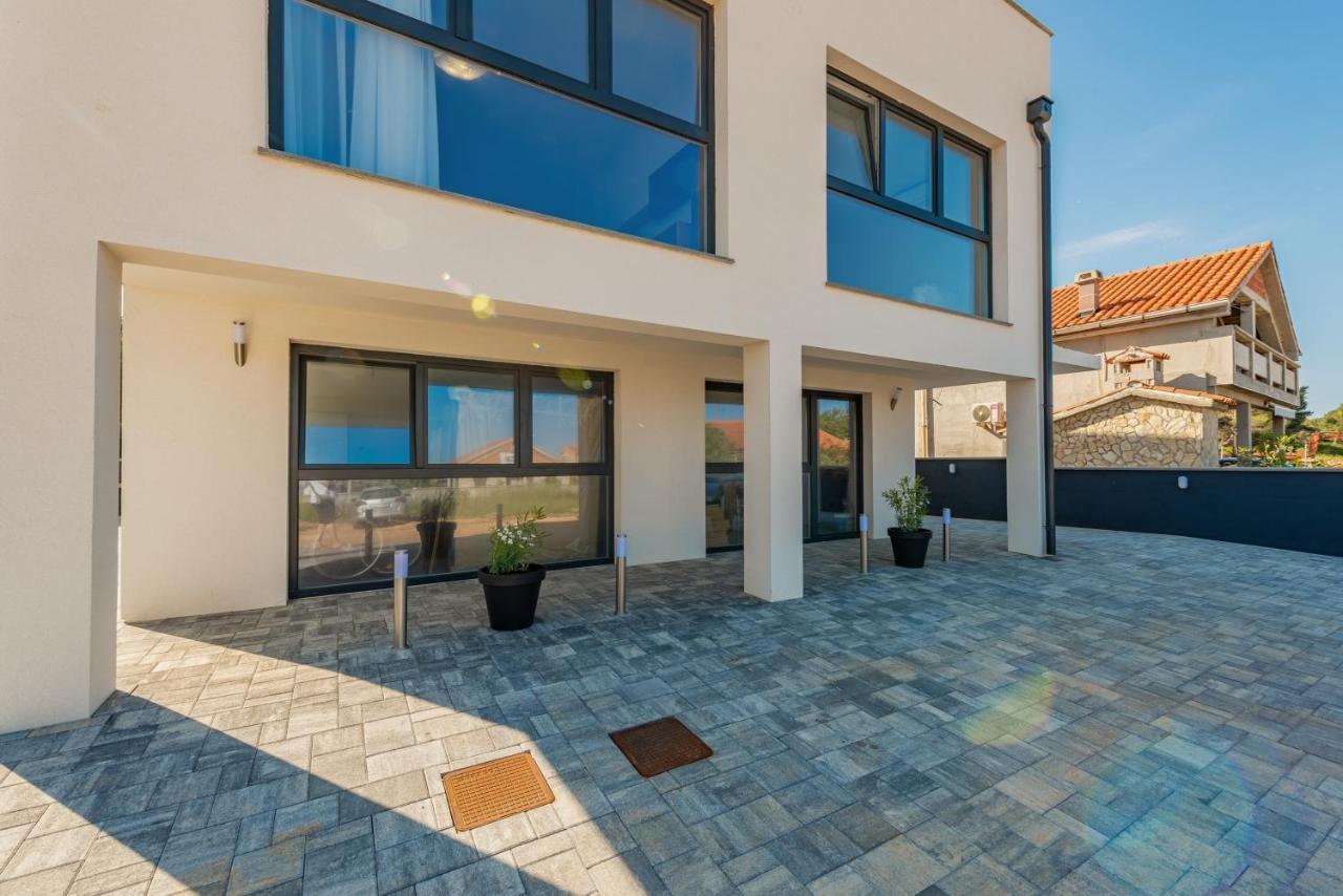 Appartements Vir Esterno foto